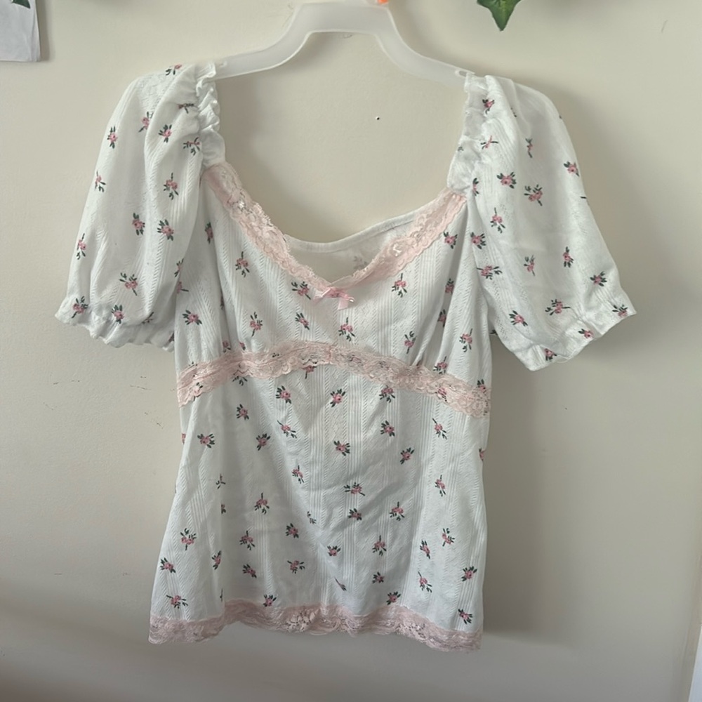 Cute flower blouse